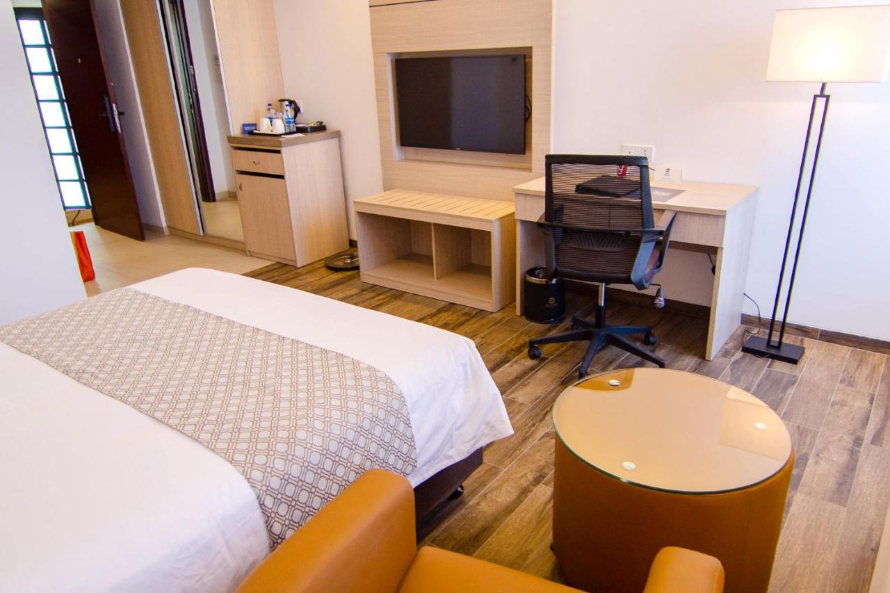 Best Western Sks Chattogram チッタゴン エクステリア 写真