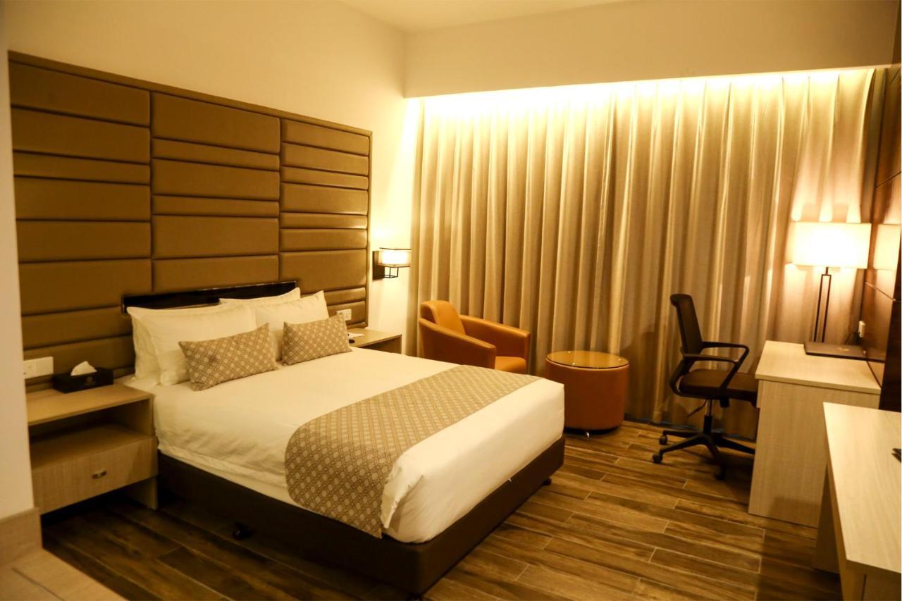 Best Western Sks Chattogram チッタゴン エクステリア 写真