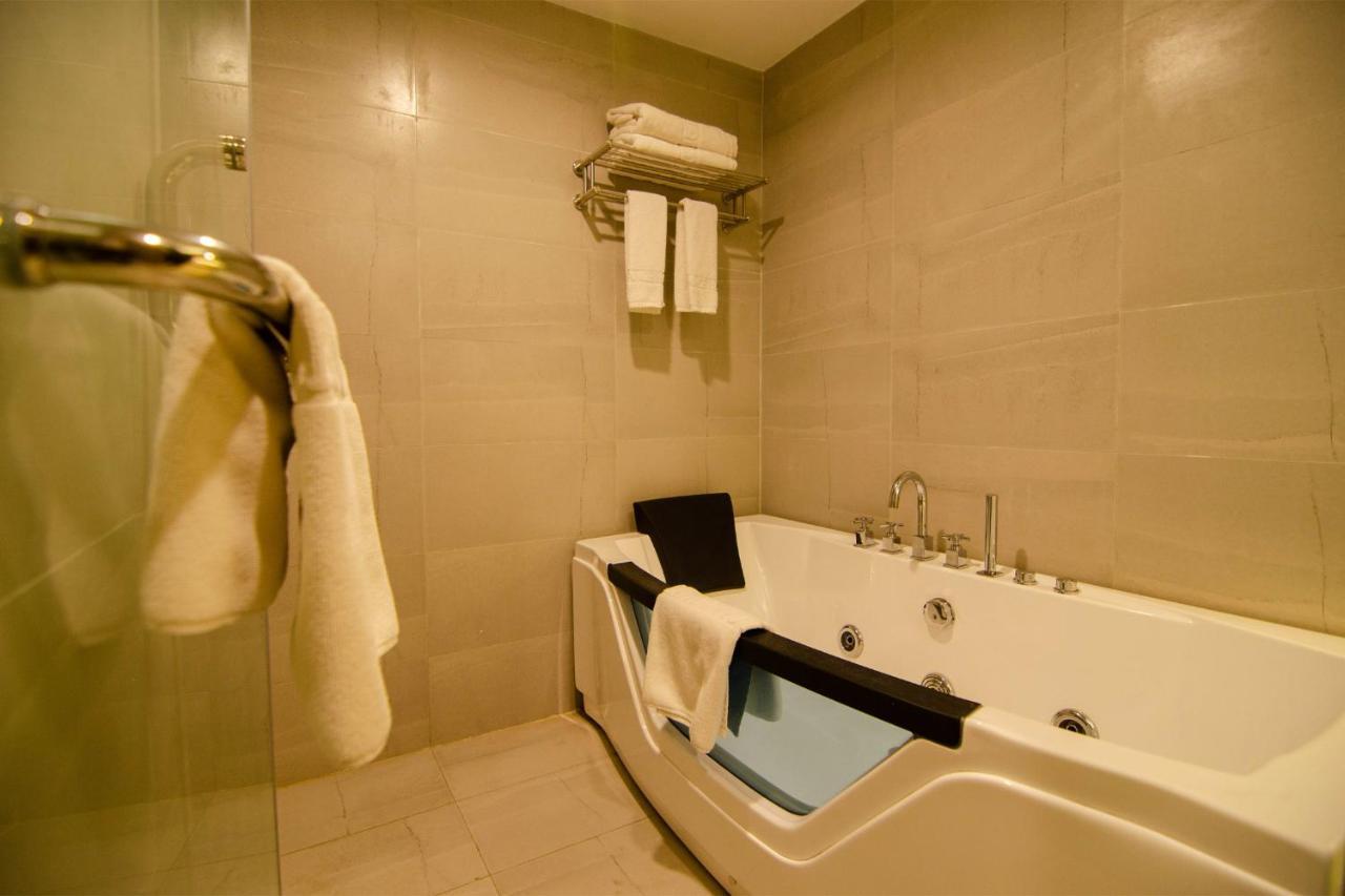 Best Western Sks Chattogram チッタゴン エクステリア 写真